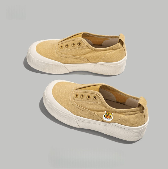 Vivid Tiger - Badge Platform Slip - Ons